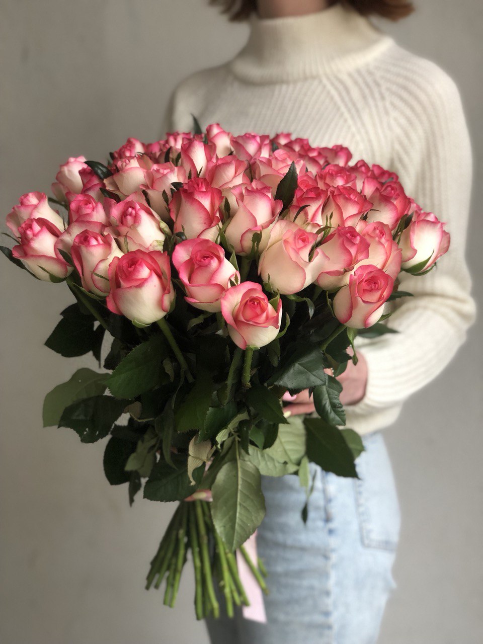 Картинка Букет из 35 роз сорта Джумилия 80 см