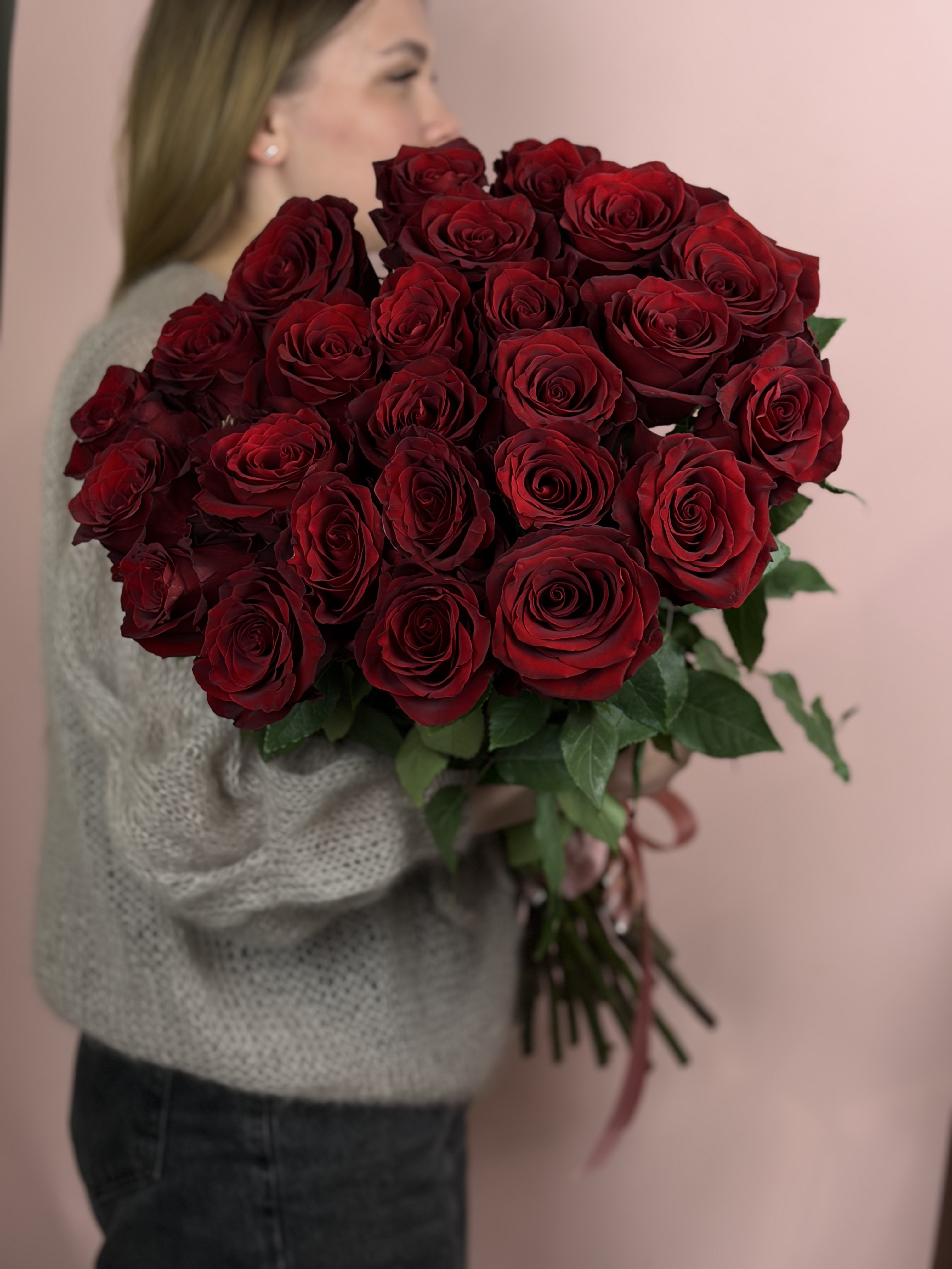 Картинка Букет из 25 роз Эксплорер 40см